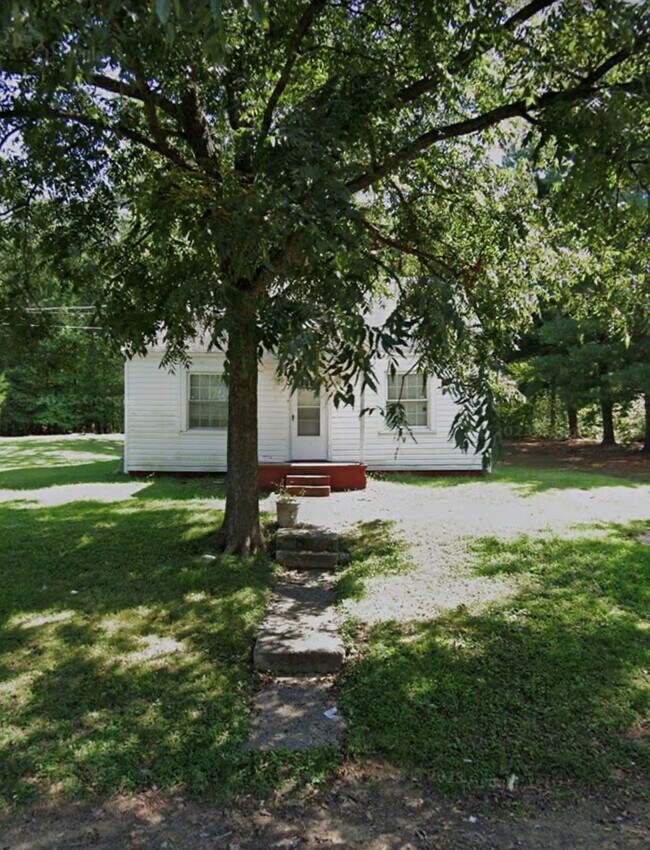 Appointment Only!!!! 373 Stephens St Danville VA 24541 Apartment Finder