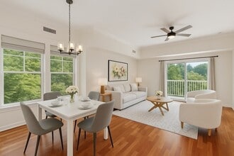 Building Photo - 38 Village Rd