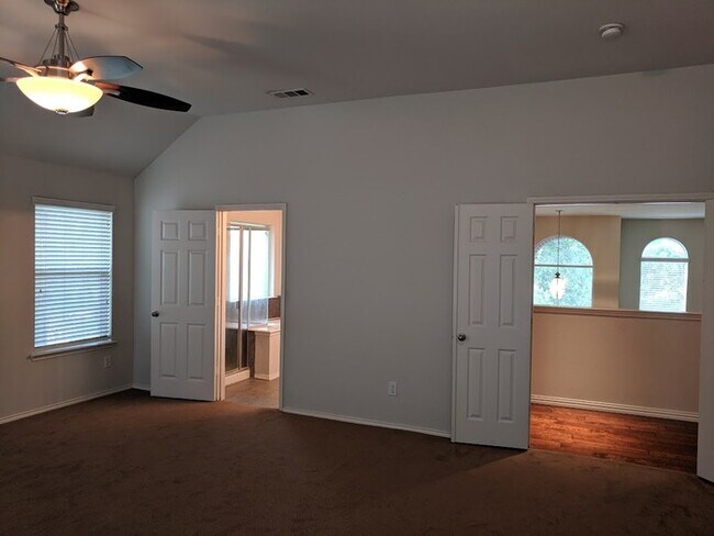 Building Photo - Charming 4 beds 3 baths in Frisco