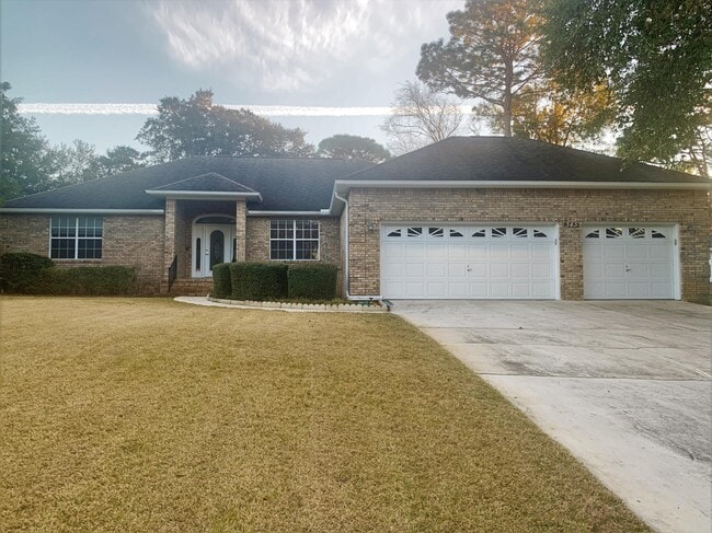 Primary Photo - 343 Ruckel Dr