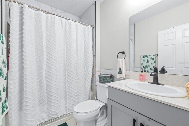 Building Photo - 13030 Boggy Creek Dr