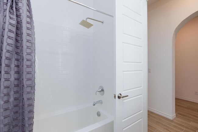 Building Photo - 55+ Guard-Gated Home – Move-In Ready