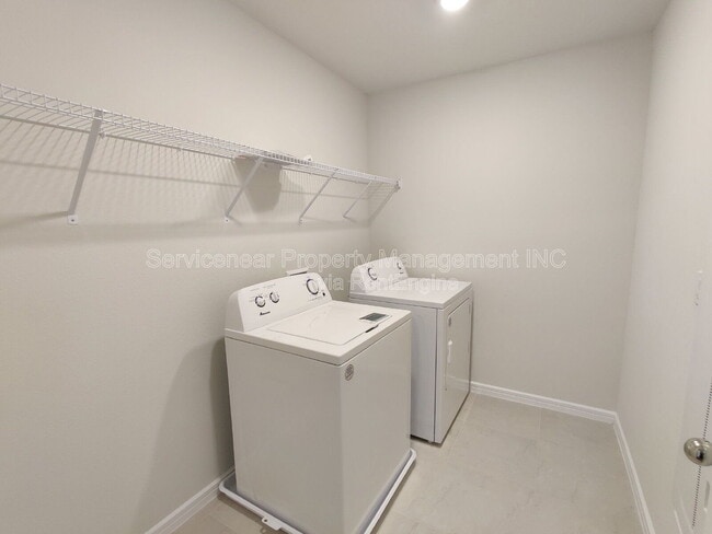 Building Photo - 9437 Rally Spring Lp