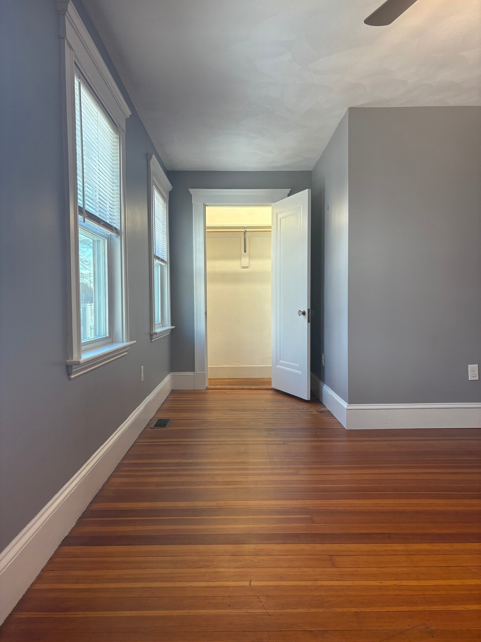 Building Photo - 12 Madison Ave