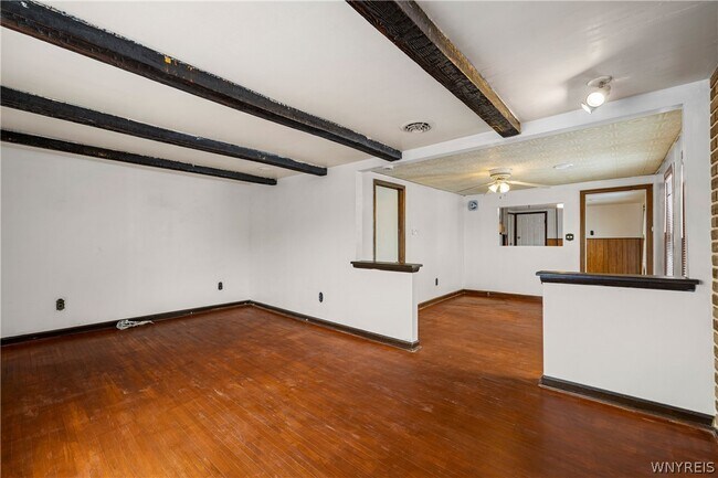 Building Photo - 129 Woodell Ave