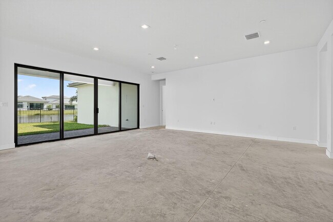 Building Photo - 10026 Skyloft St