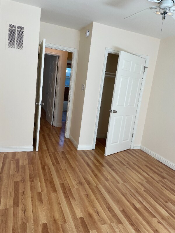 Building Photo - 8546 Cashio St