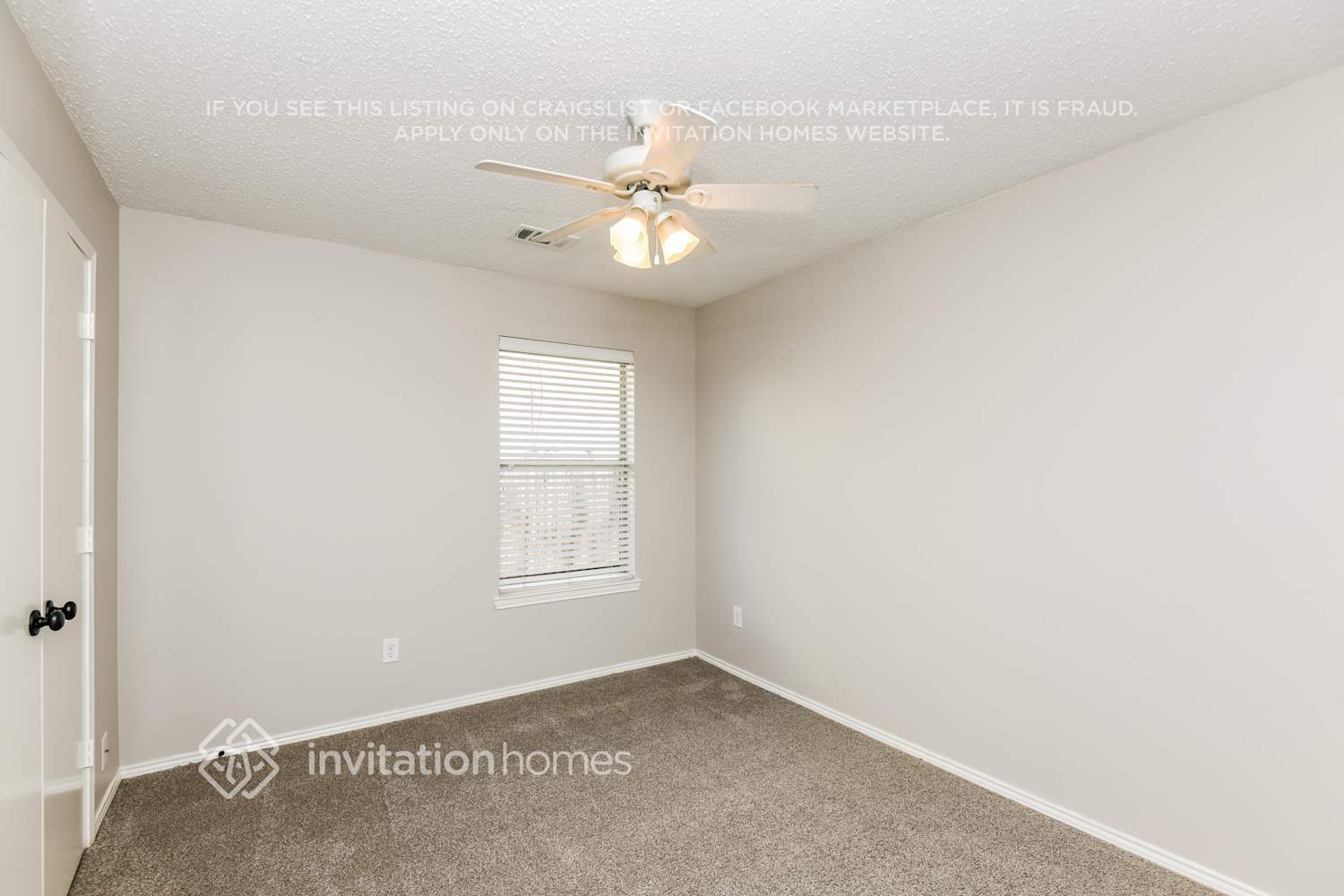Building Photo - 9124 Friendswood Dr