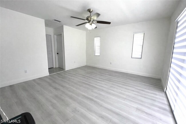 Building Photo - 3767 Golden Gate Blvd E