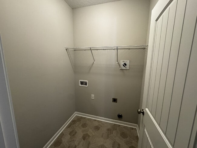 Building Photo - Home for Rent