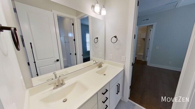 Building Photo - 6605 Truxton Ln