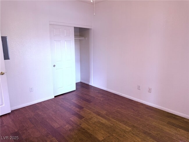 Building Photo - 3805 Ormond Beach St