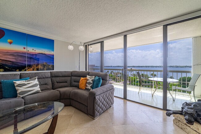 Building Photo - 3250 S Ocean Blvd