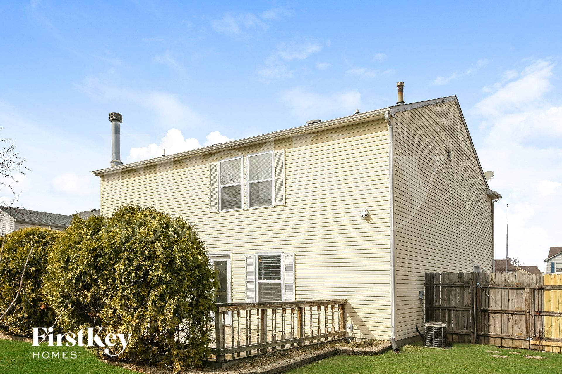 Building Photo - 9197 Huntleigh Cir
