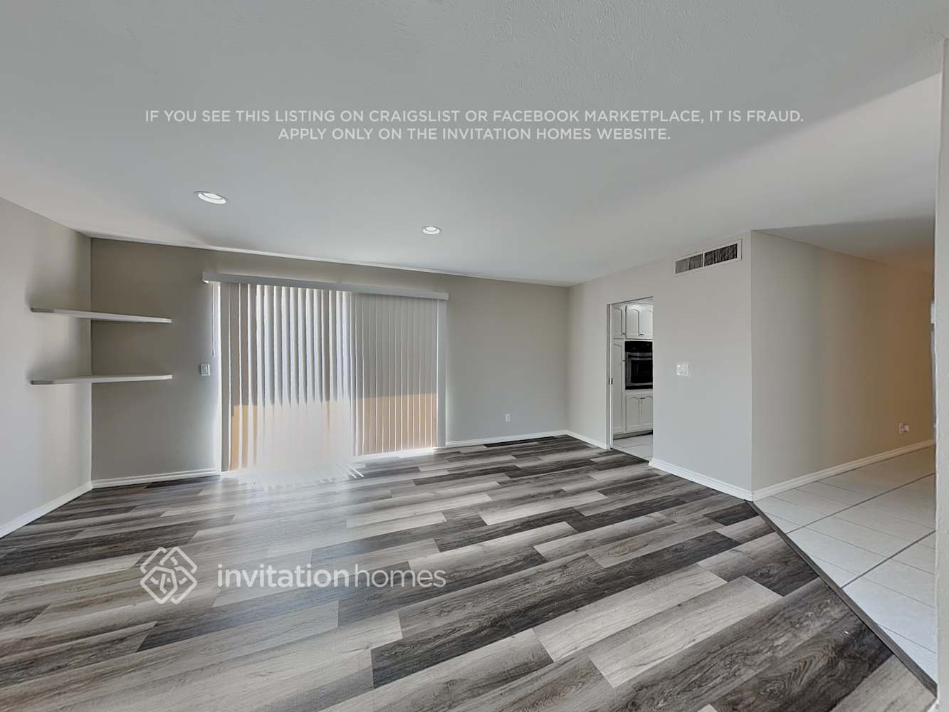 Building Photo - 3401 W Belmont Ave