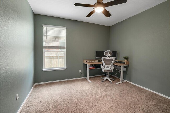 Building Photo - 4648 Padula Dr