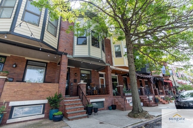 Building Photo - 417 S Ellwood Ave