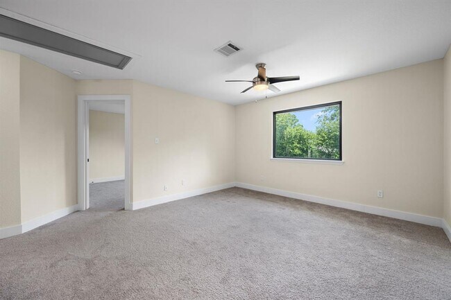 Building Photo - 9707 Nightjar Dr