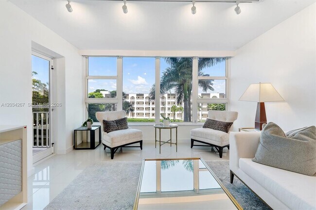Building Photo - 1620 S Ocean Blvd