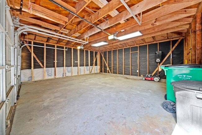 Building Photo - 3322 Gary Ln