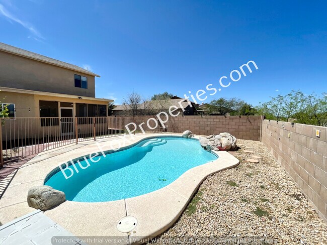 Building Photo - 8701 E Chimney Spring Dr