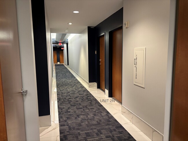 Building Photo - 5925 Almeda Rd