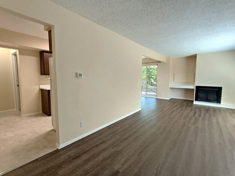 Building Photo - 4536 S 1900 W