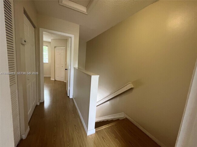 Building Photo - 3905 San Simeon Ln