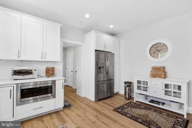 Building Photo - 528 Lower E Valley Forge Rd