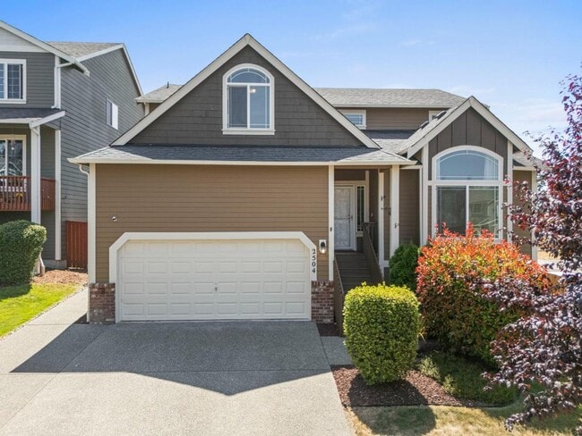 Primary Photo - Spacious Corner Lot Home Near JBLM | 4 Bed...