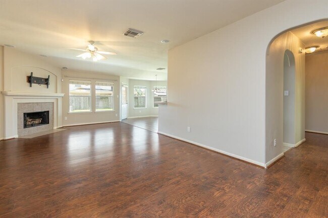 Building Photo - 9502 Mustang Park Ct