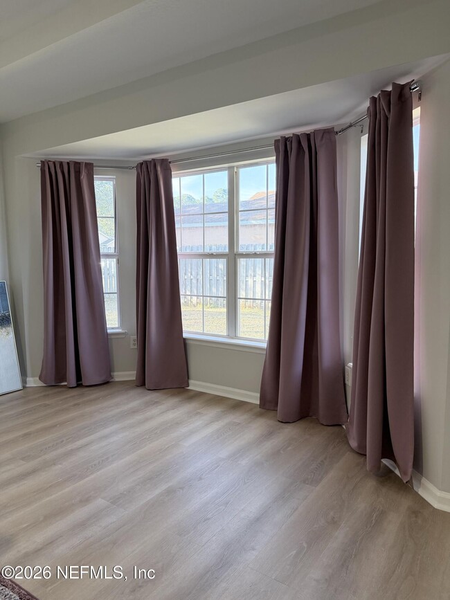 Building Photo - 4014 Cedar Bluff Ln