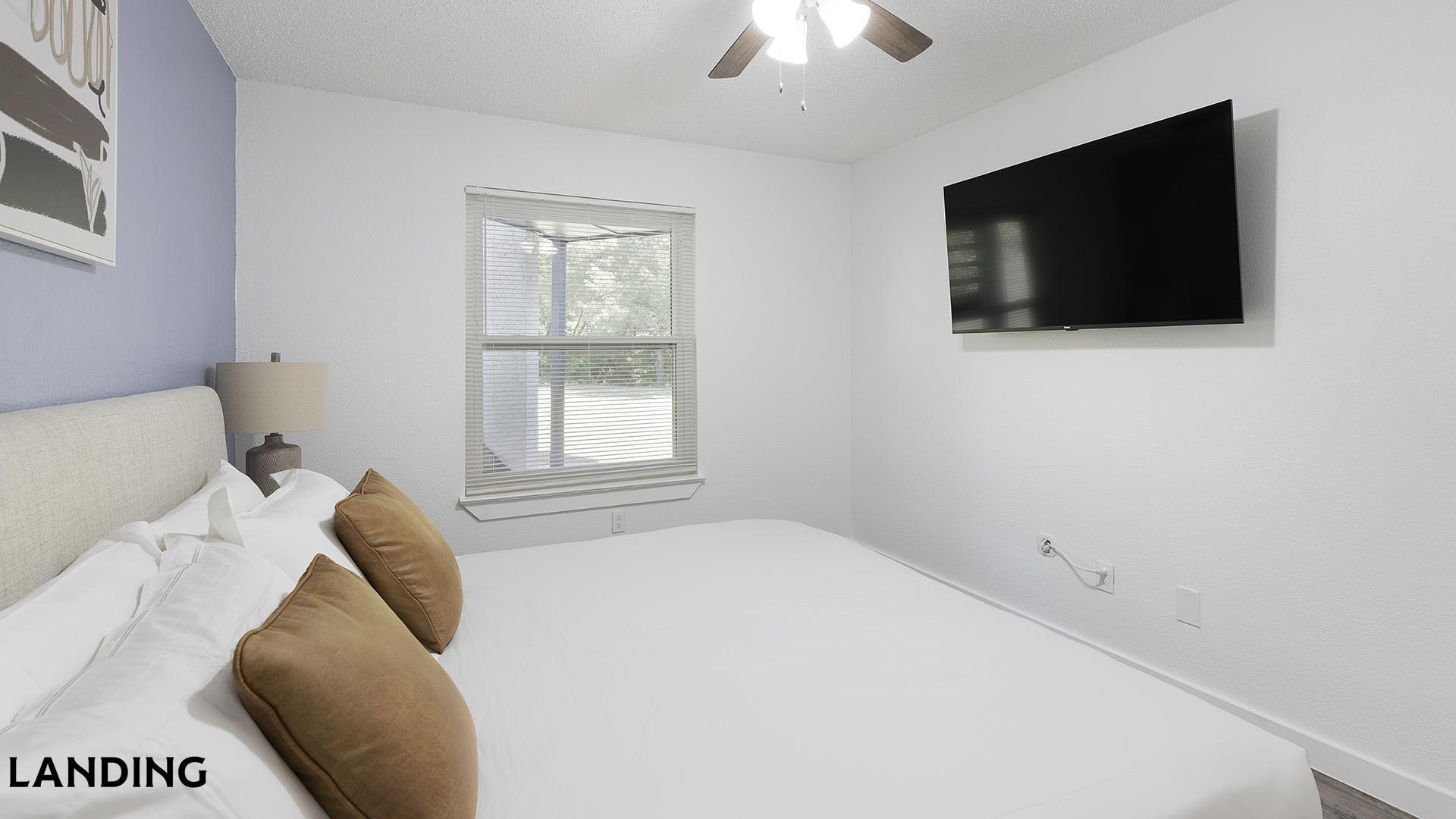 Building Photo - 1225 E Pleasant Run Rd
