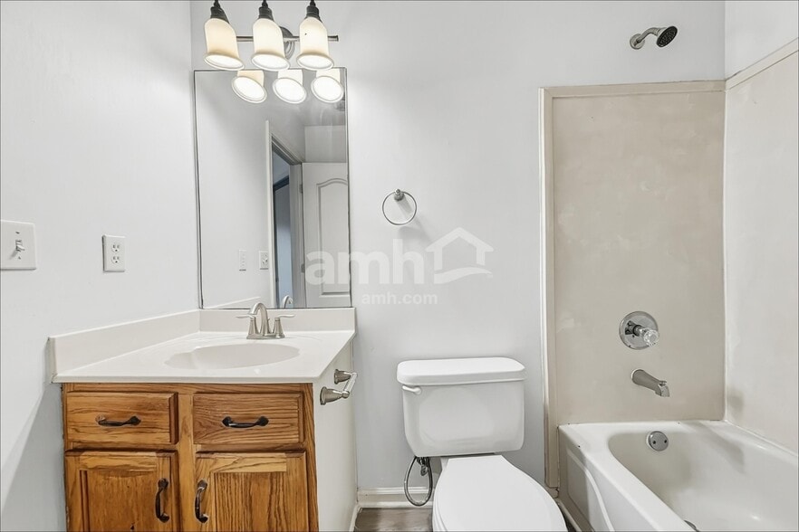 Building Photo - 5633 Michaelson Dr
