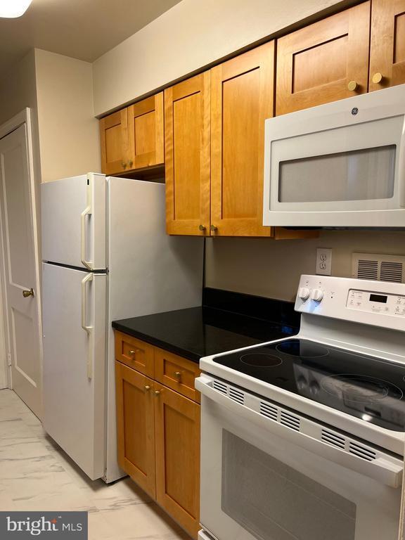 Building Photo - 6218 35th St N