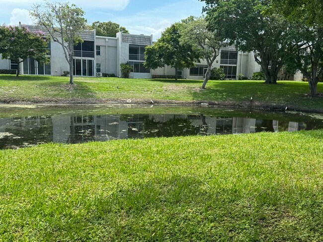 Building Photo - 2800 Fiore Way