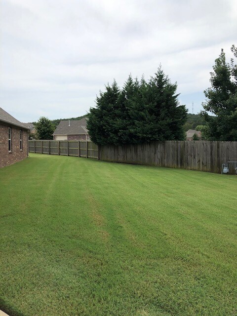 Building Photo - 3625 W Mountain View Dr