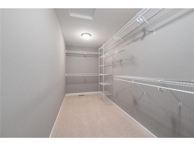 Building Photo - 16810 51st Pl N