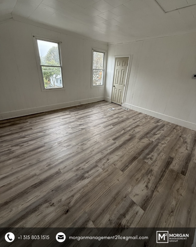 Building Photo - 97 W 8th St