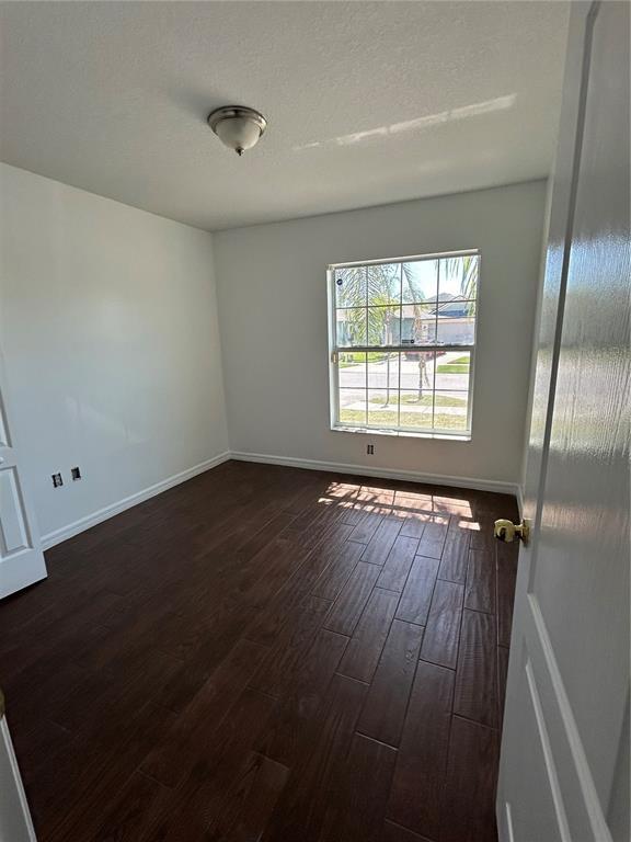 Building Photo - 2468 Brewerton Ln