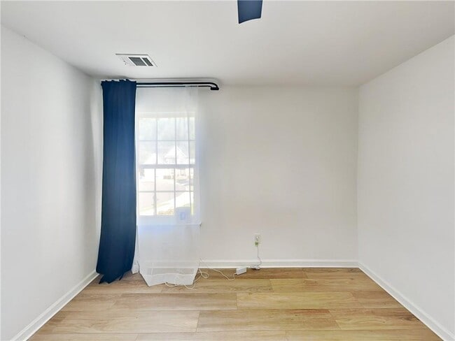 Building Photo - 515 Bigelow Ct