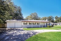 Building Photo - 5917 Arbor Rd
