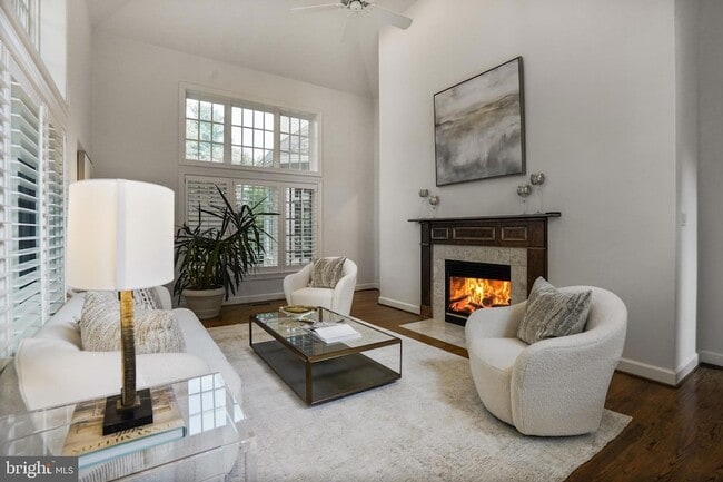 Building Photo - 9864 Walker Glen Ct