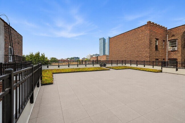 Building Photo - 104 Glenwood Ave