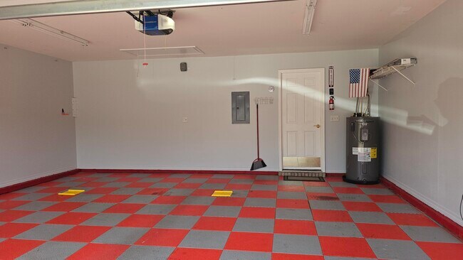 Building Photo - 124 Pritchard Rd