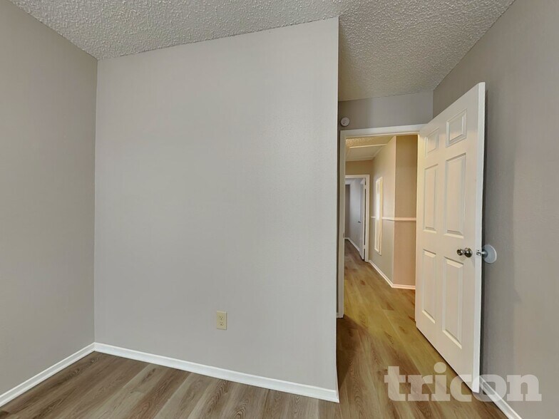 Building Photo - 11118 Nepau Dr