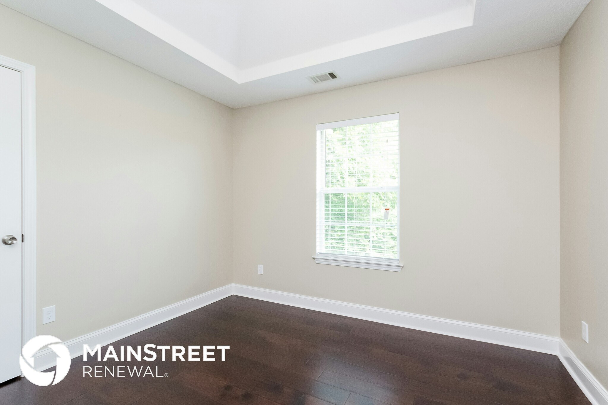 Building Photo - 6123 Lamp Post Pl