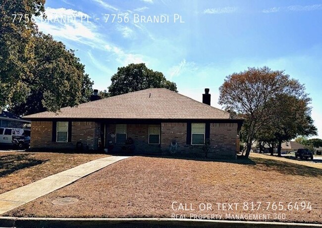 Building Photo - Fantastic North Richland Hills duplex avai...