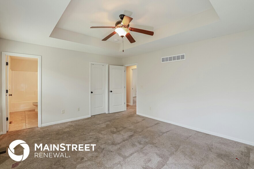 Building Photo - 18613 East 20th St S