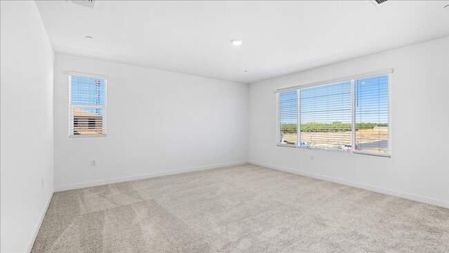 Building Photo - 1045 Lost Creek Ranch Dr